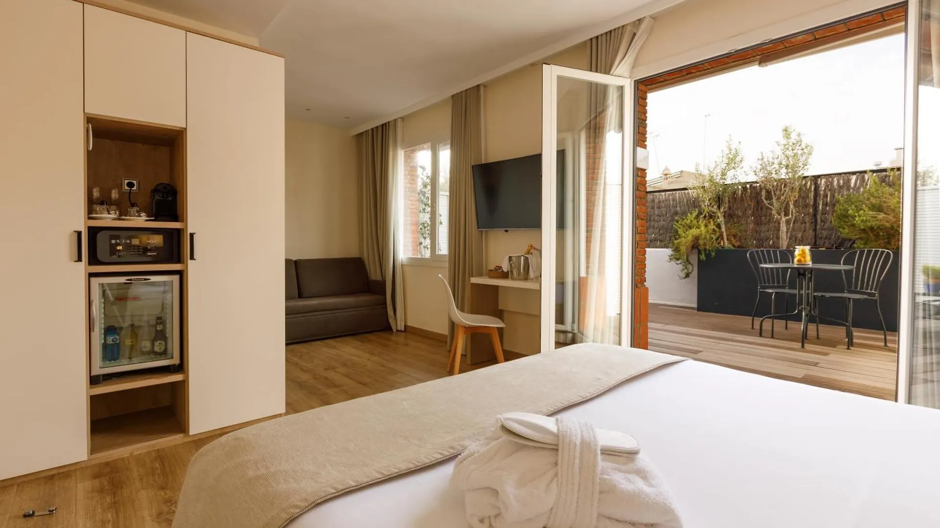 Aparthotel Mariano Cubi Βαρκελώνη 4*,  Ισπανία