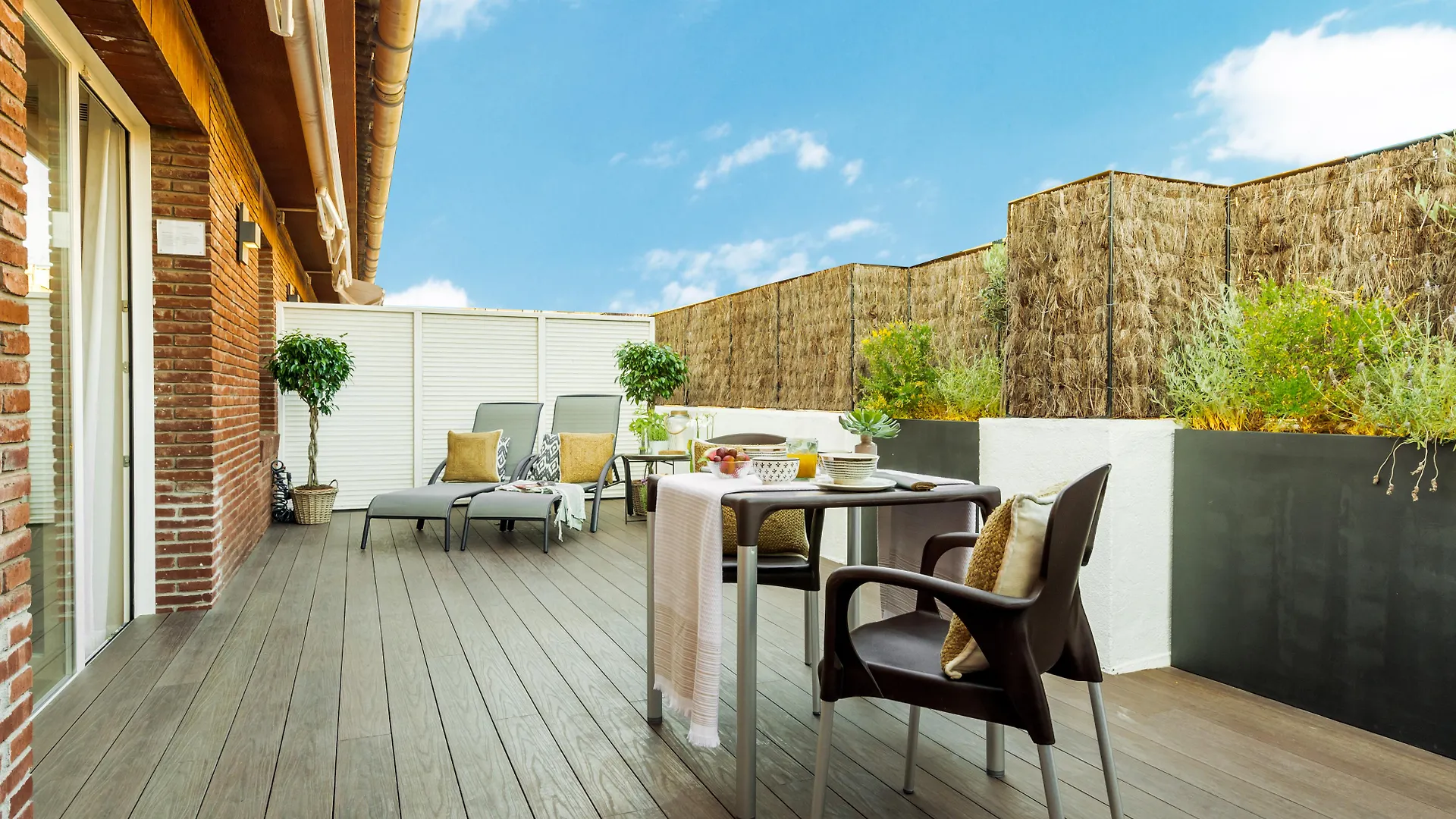 Aparthotel Mariano Cubi Barcelona 4*,  Spain