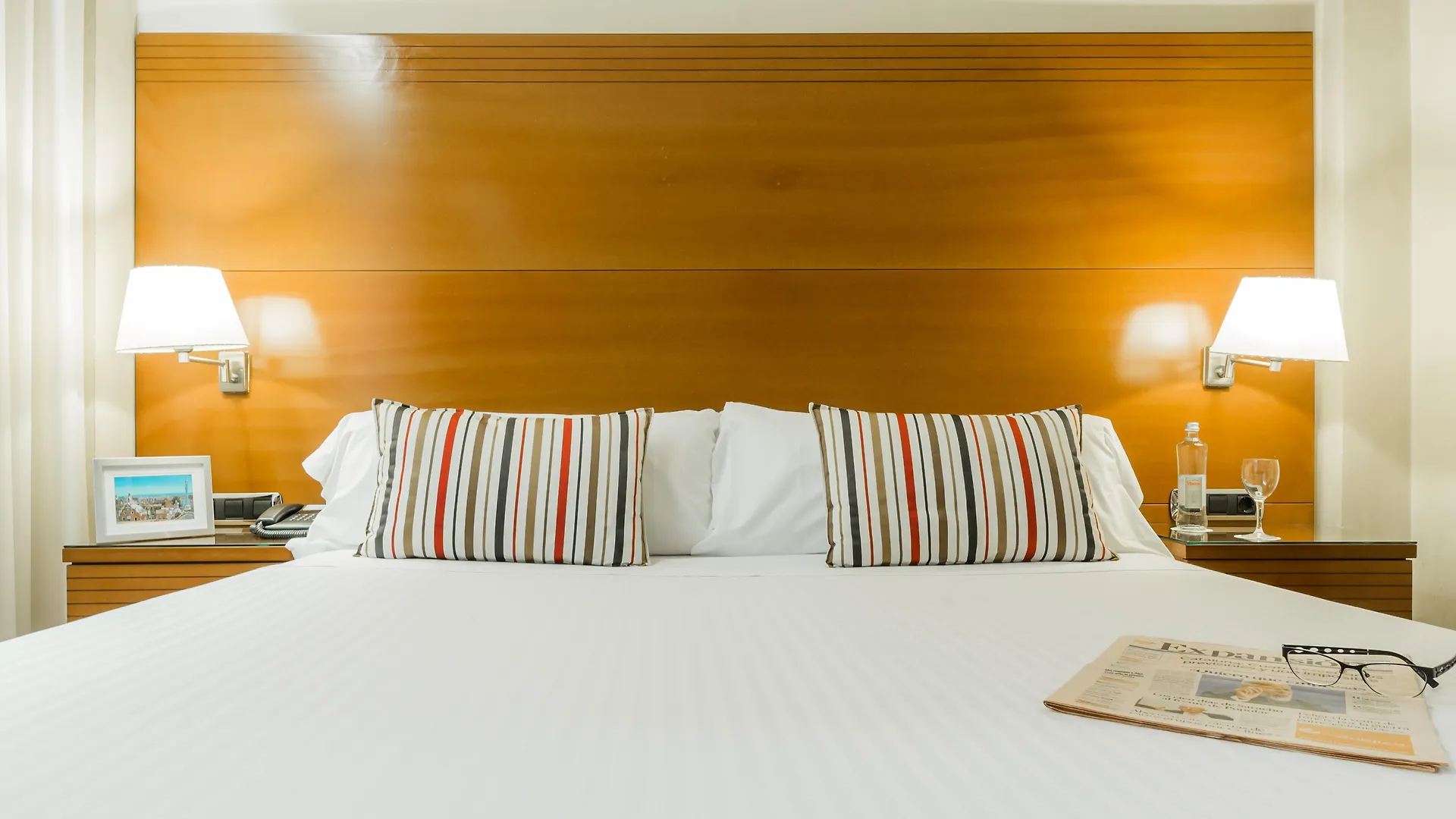 Aparthotel Mariano Cubi Barcelona Hotel