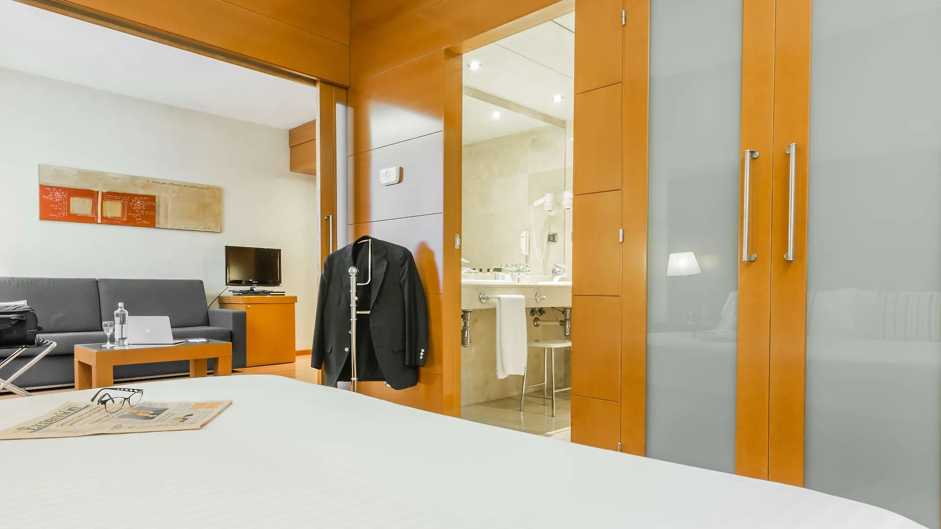 Aparthotel Mariano Cubi Barcelona Hotel