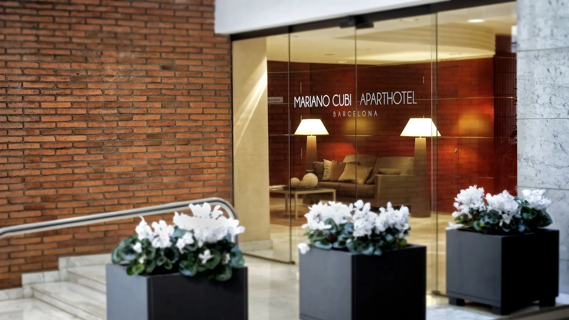 Aparthotel Mariano Cubi Barcelona 4*,  Spain